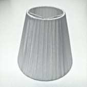 102 маленький, белый, с лентой